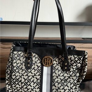 Tommy Hilfiger Black & Cream Signature Stripe Tote